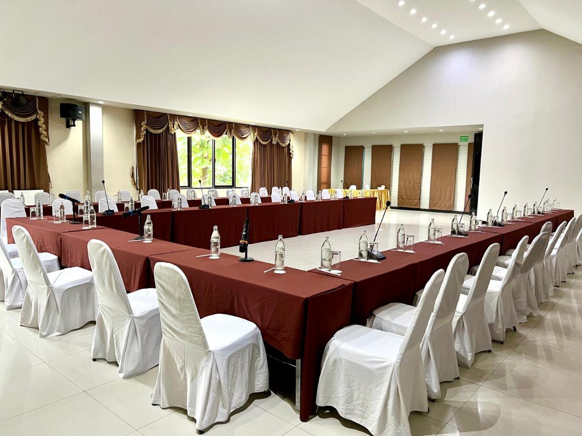 Hotel La Villa Khonken Kültér fotó